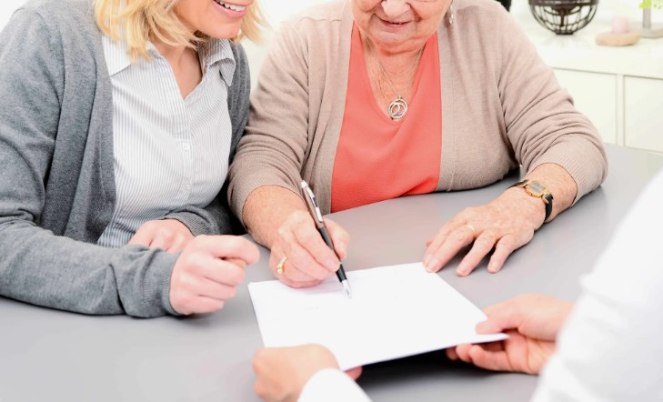 Договор ренты с пожизненным содержанием: как "покупка заботы" превращается в потерю жилья и почему полиция отказывает в возбуждении дела