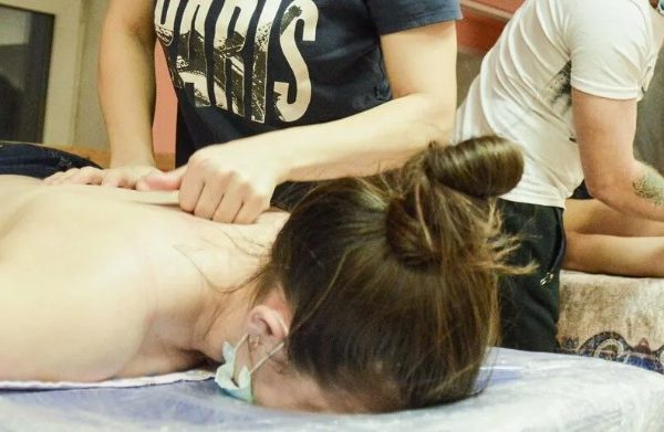Курсы массажистов для начинающих: сколько учиться и что входит в программу